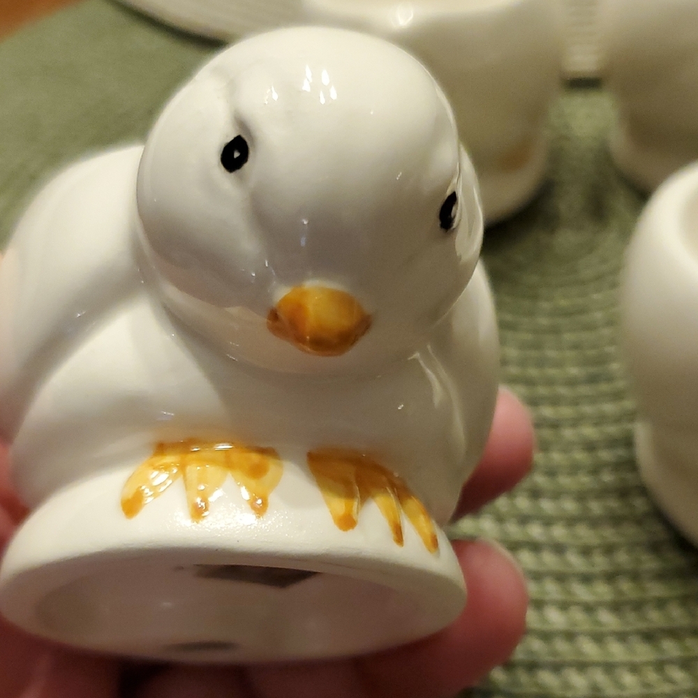 Vintage Japan Chick Egg Cups Set of 4 Capilano Vancouver Mid Century